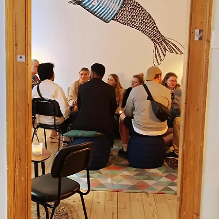 بيت شباب Goodnight Lisboa