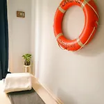 Goodnight Hostel *